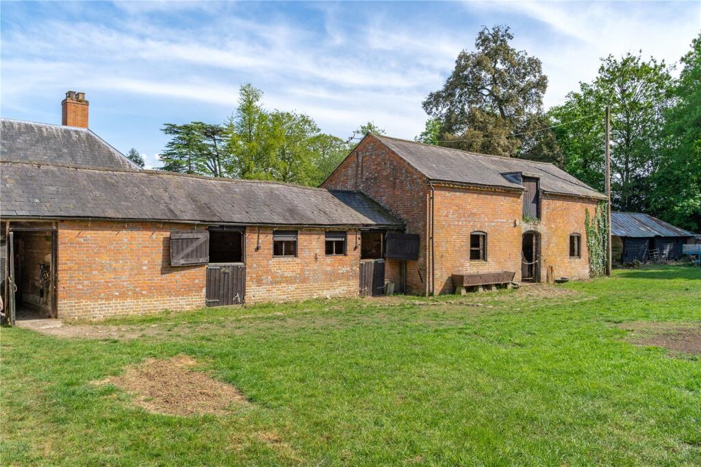 Peasemore House