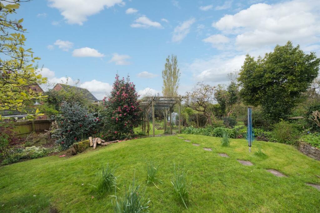 Meadow House 3-010.JPG