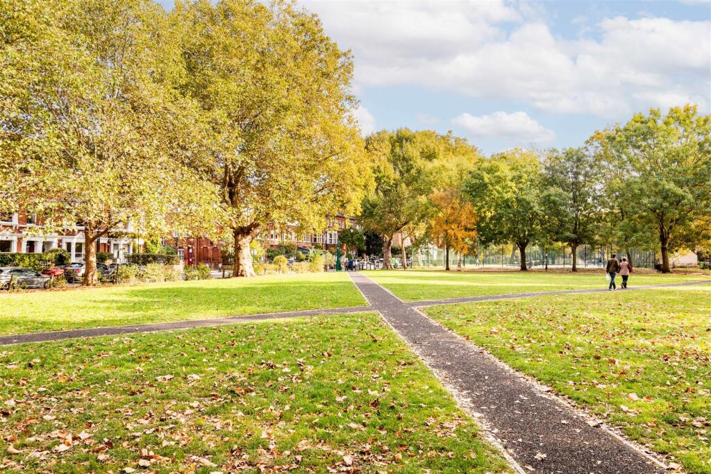 Phoenix Lodge Mansions-48.jpg