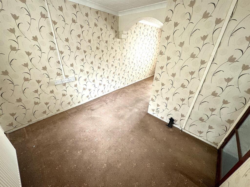 thumbnail_image2 (1).jpg