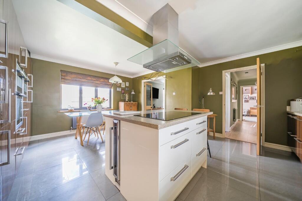 1267332 (11) - Copy.jpg