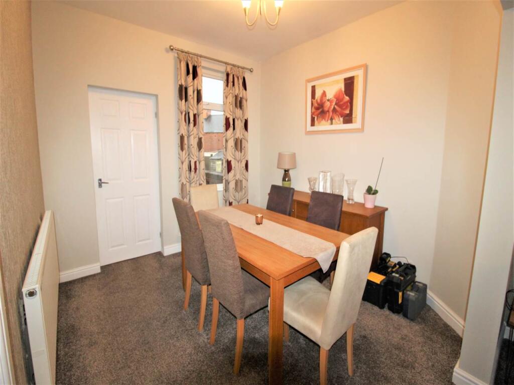 Dining room 1