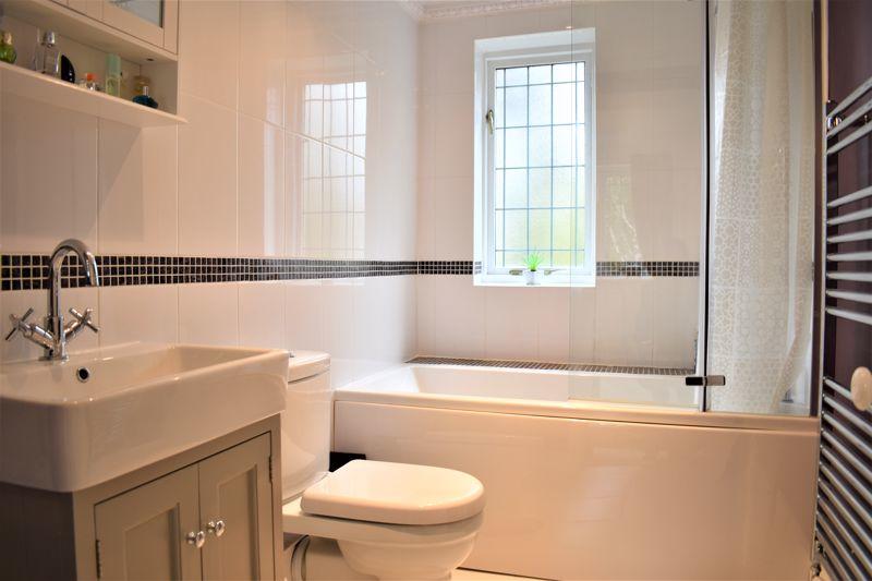 Bedroom 4 En Suite