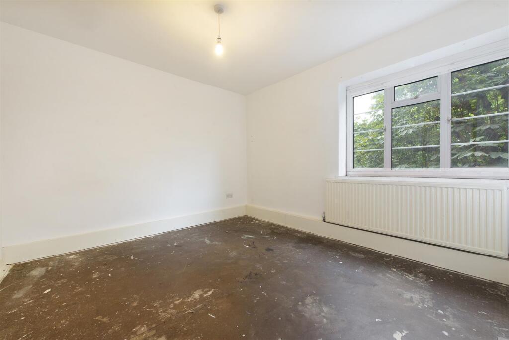 52846 Hi res (3).jpg