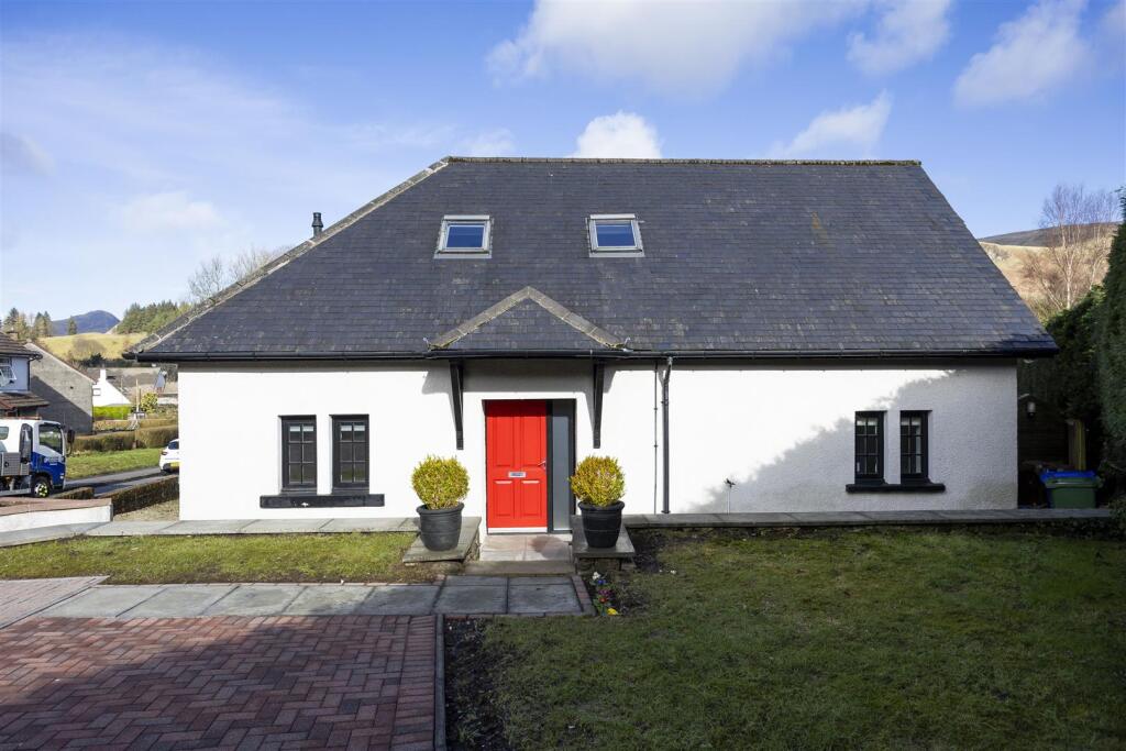 15B_OLD_MUGDOCK_ROAD_STRATHBLANE_004.JPG