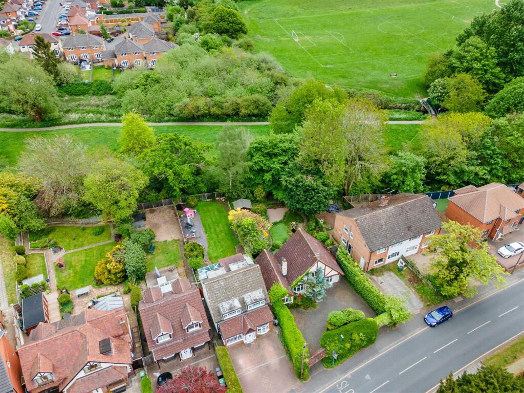 33 Aqueduct Road_2.jpg