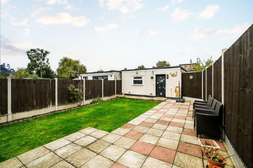 59 Normanshire Drive-25_web.jpg