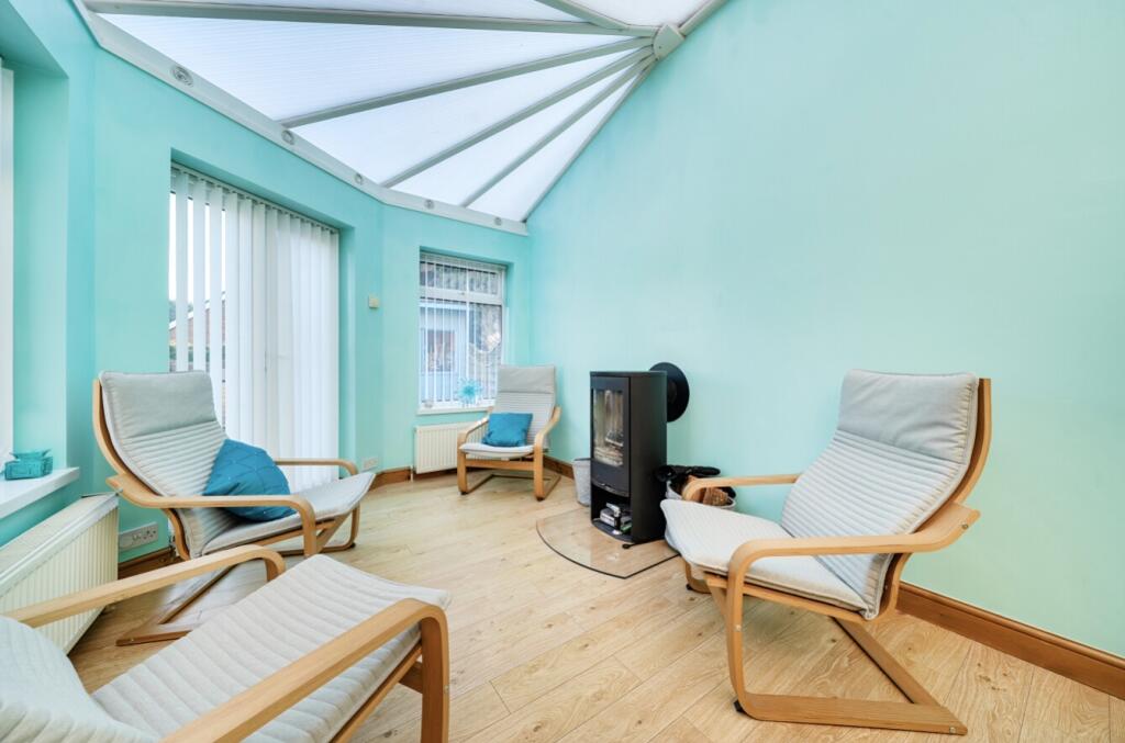 1381281-12-69204c2ae6850