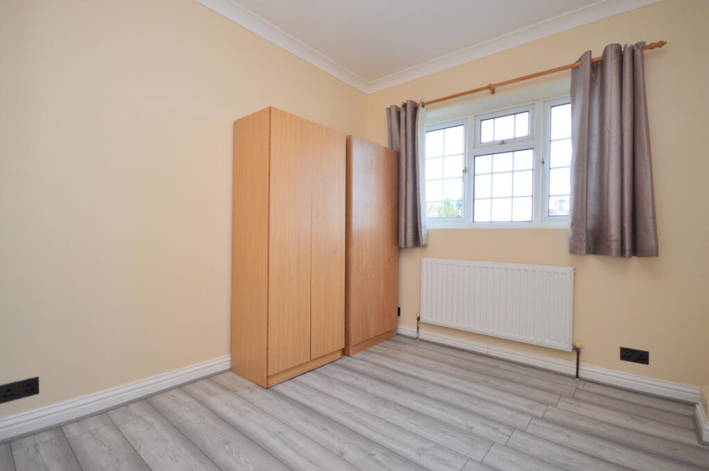 Double Room to Rent in Shared House