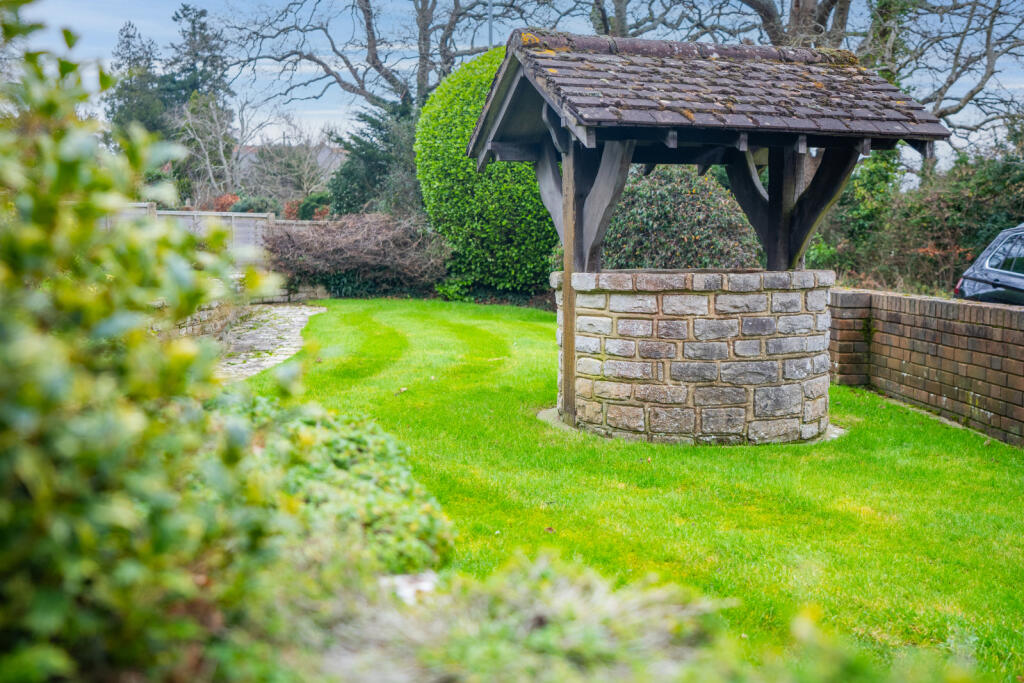 Front Garden  2