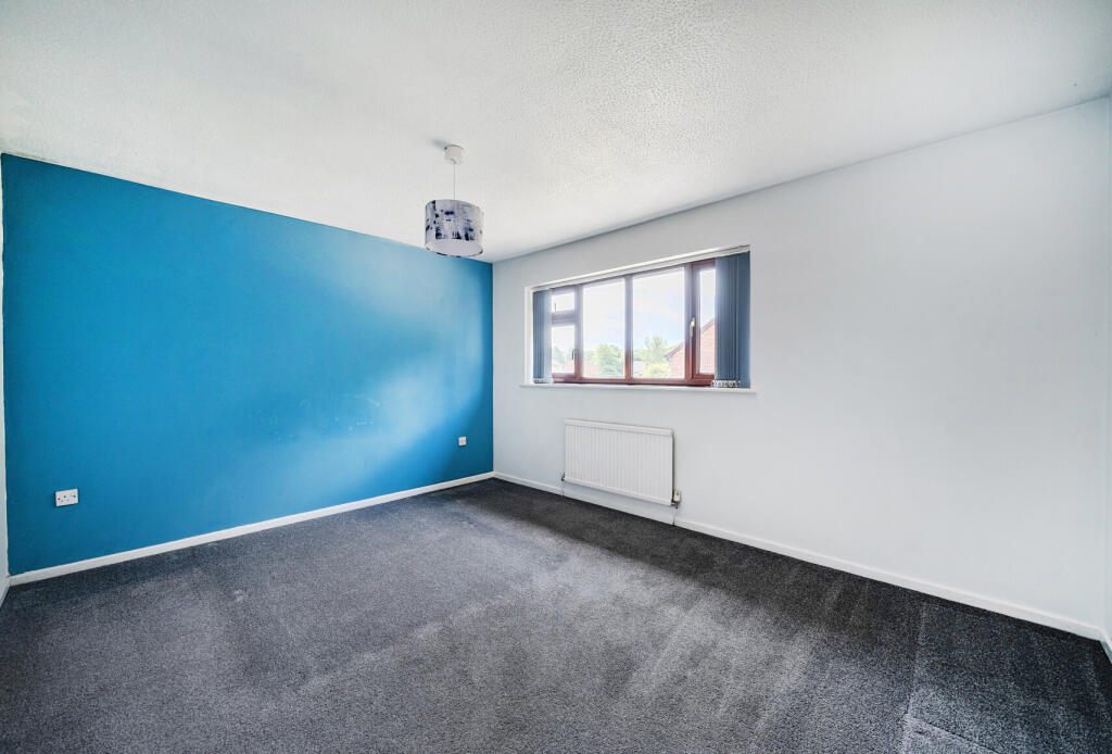 1305582-5-6842ed5...