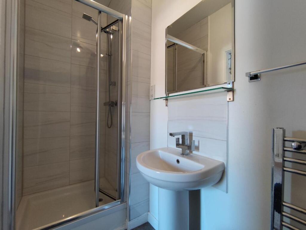 En-Suite Shower