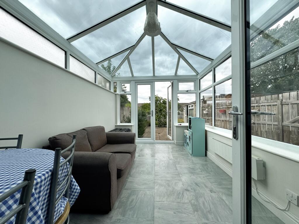 Fabian Road EweMove-11