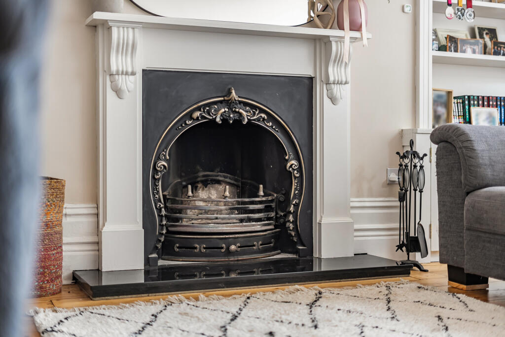 18-681b93fb3175b-...