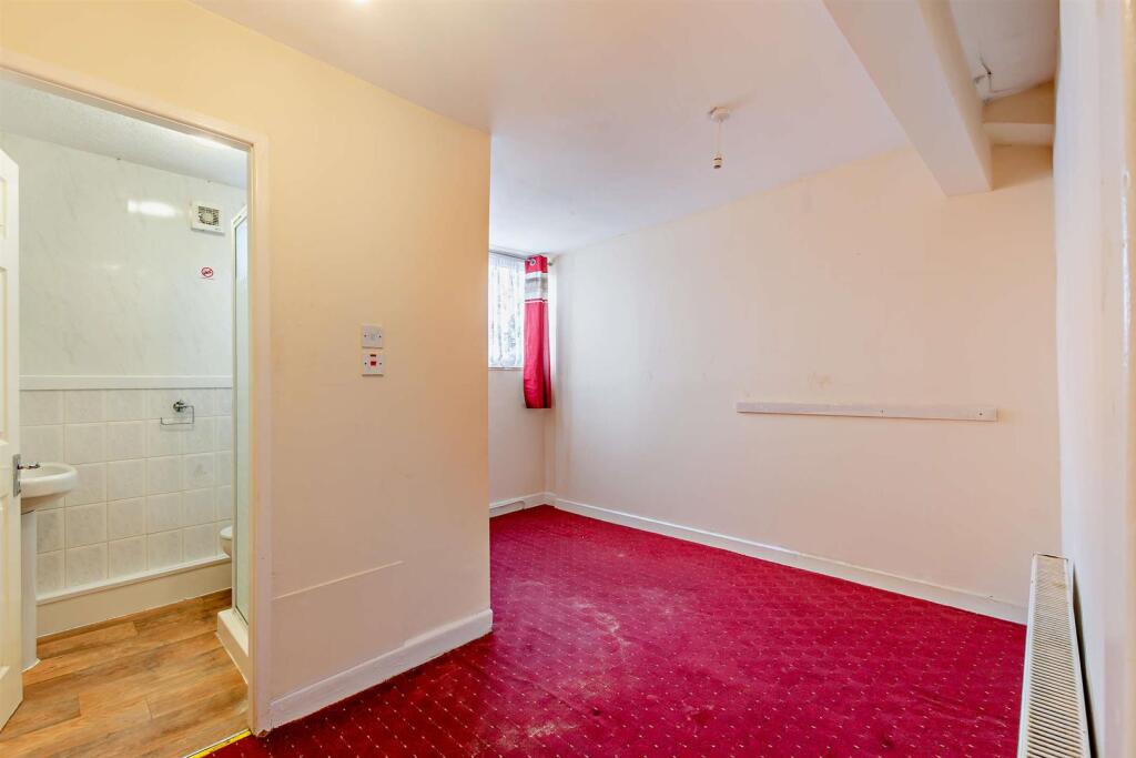 8657711-interior15-800.jpg