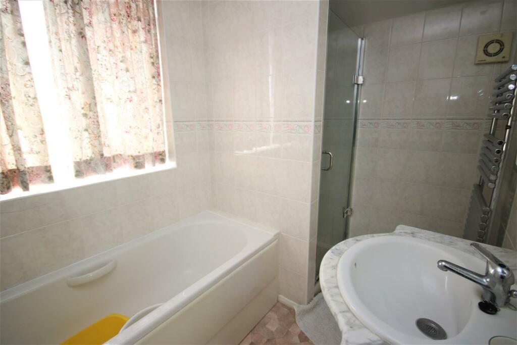 BATHROOM/SHOWER ROOM: