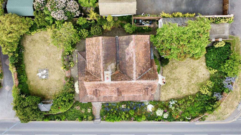 dji_fly_20250523_140200_643_1748005462794_photo_op