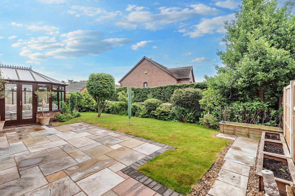 Garden to rear