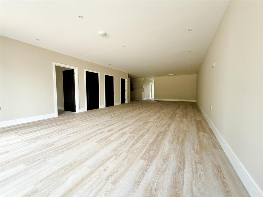 vast living space