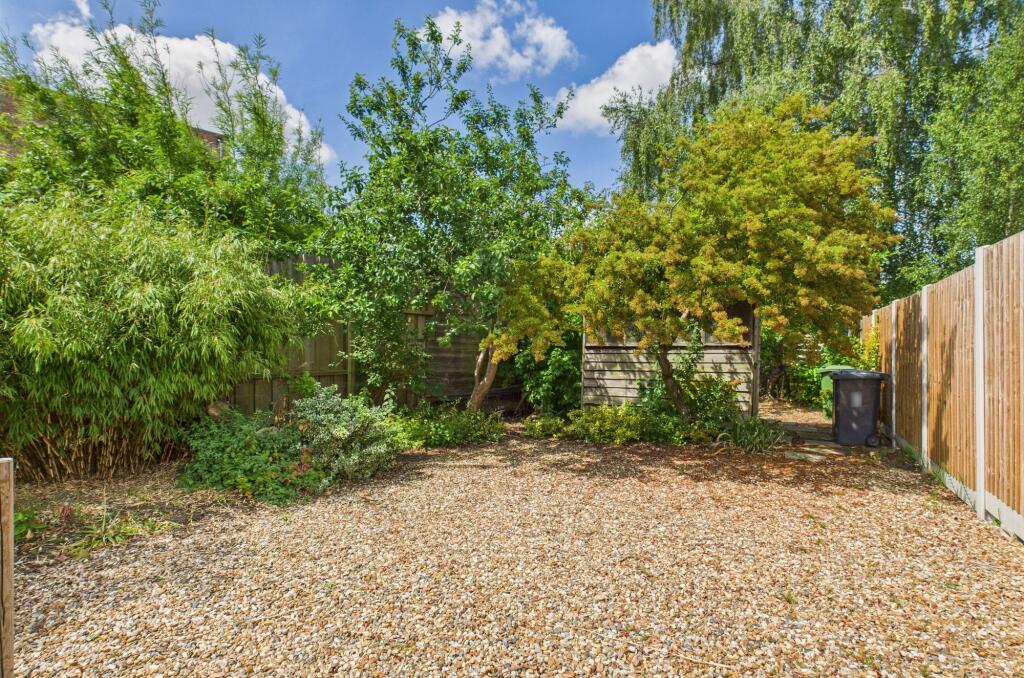 CAM02545G0-PR0424-STILL003