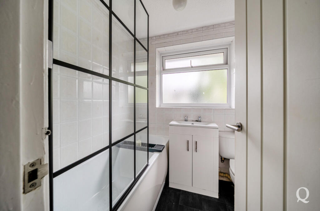 6ebe1720-f98d-494...