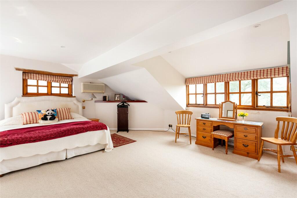Principal Bedroom