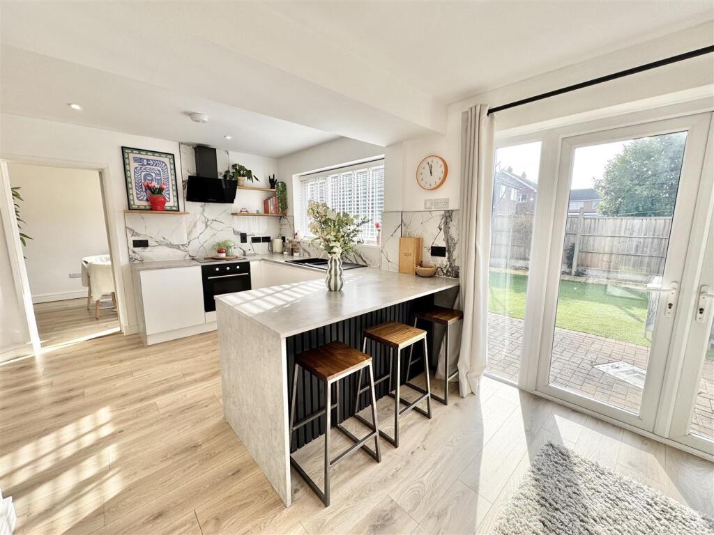 breakfast kitchen