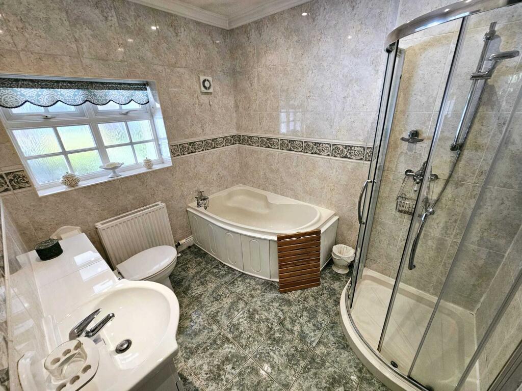 9bb2d85b-975a-40c0-b036-634c0f5ce4e8