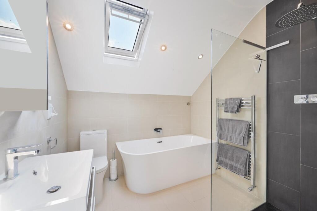 TATTENHAM GROVE (6).jpg