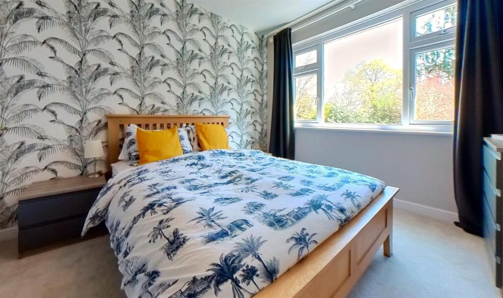 Bedroom.jpg