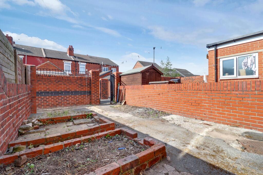 13- Rob Hammond EweMove Pontefract