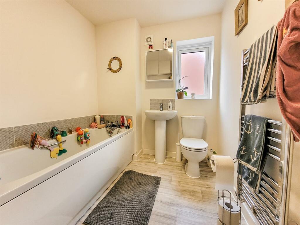 Family bathroom