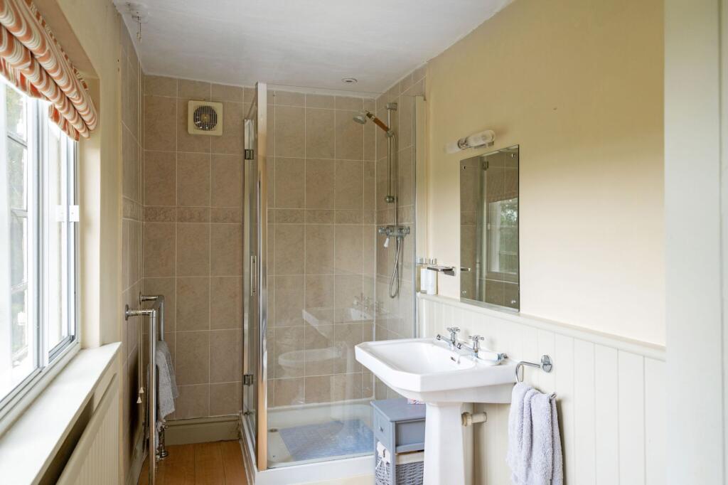 En Suiote shower room