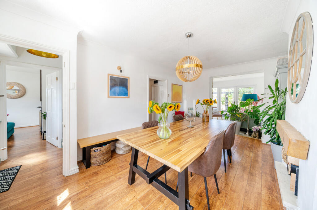 1319449-13-686cf3...