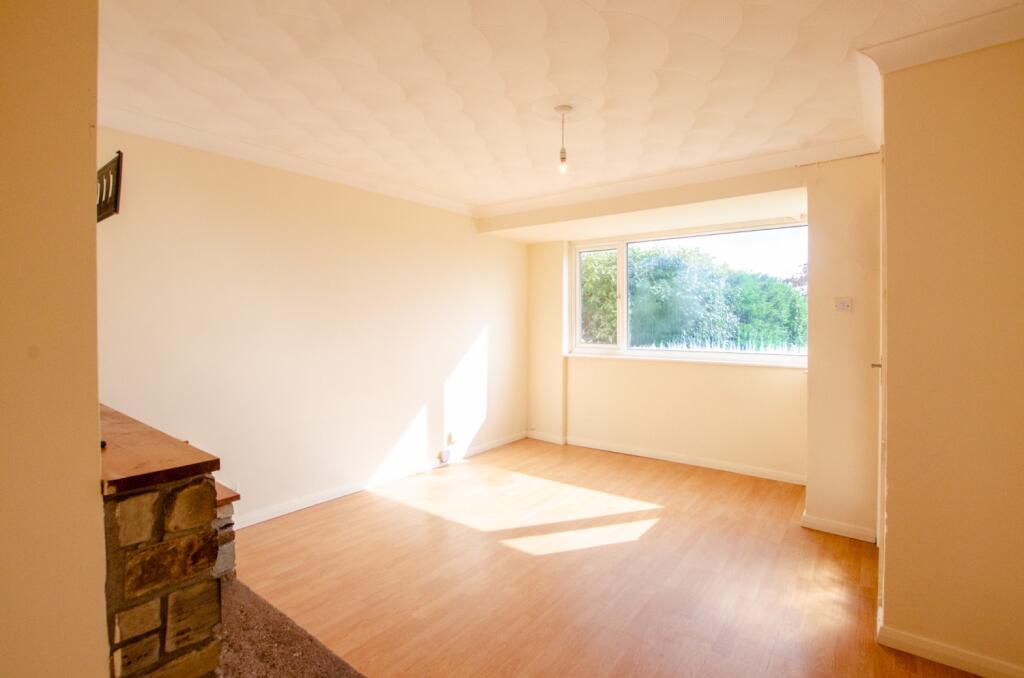 4 Beatrice Road TPS Bodmin 01208 74182-06