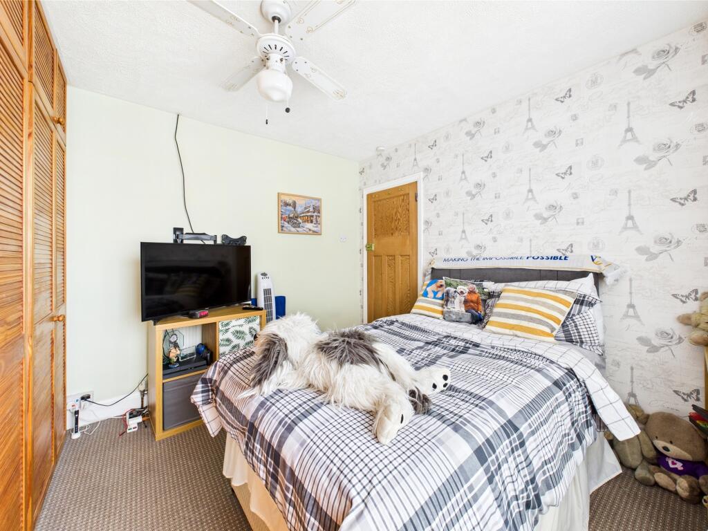 CAM05192G0-PR0073-STILL015