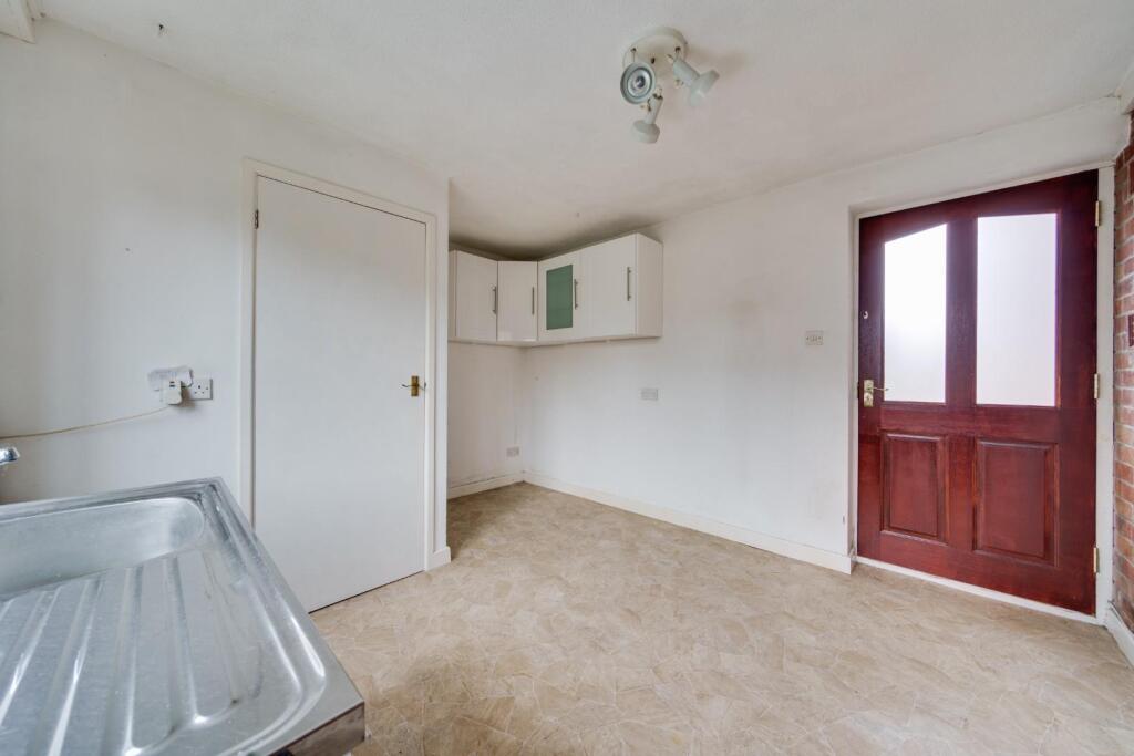 16 Waverley Road Backwell  - 20.jpg