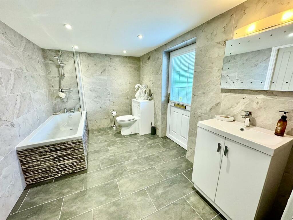 PHOTO-2024-08-20-17-40-17 (12).jpg