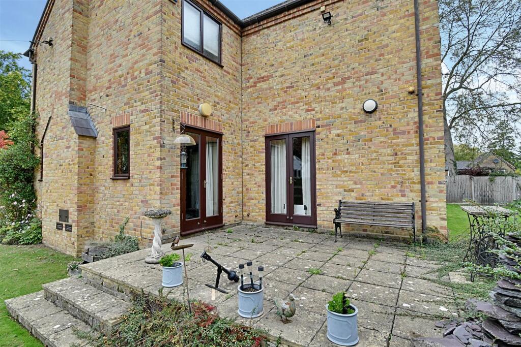 Garden 2.jpg