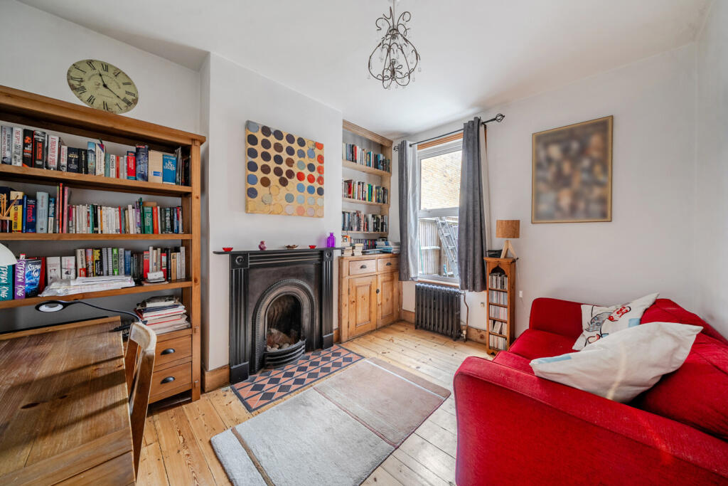 1395420-11-695cf4...