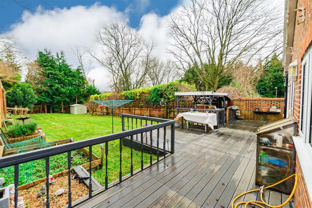 Rear Garden Patio