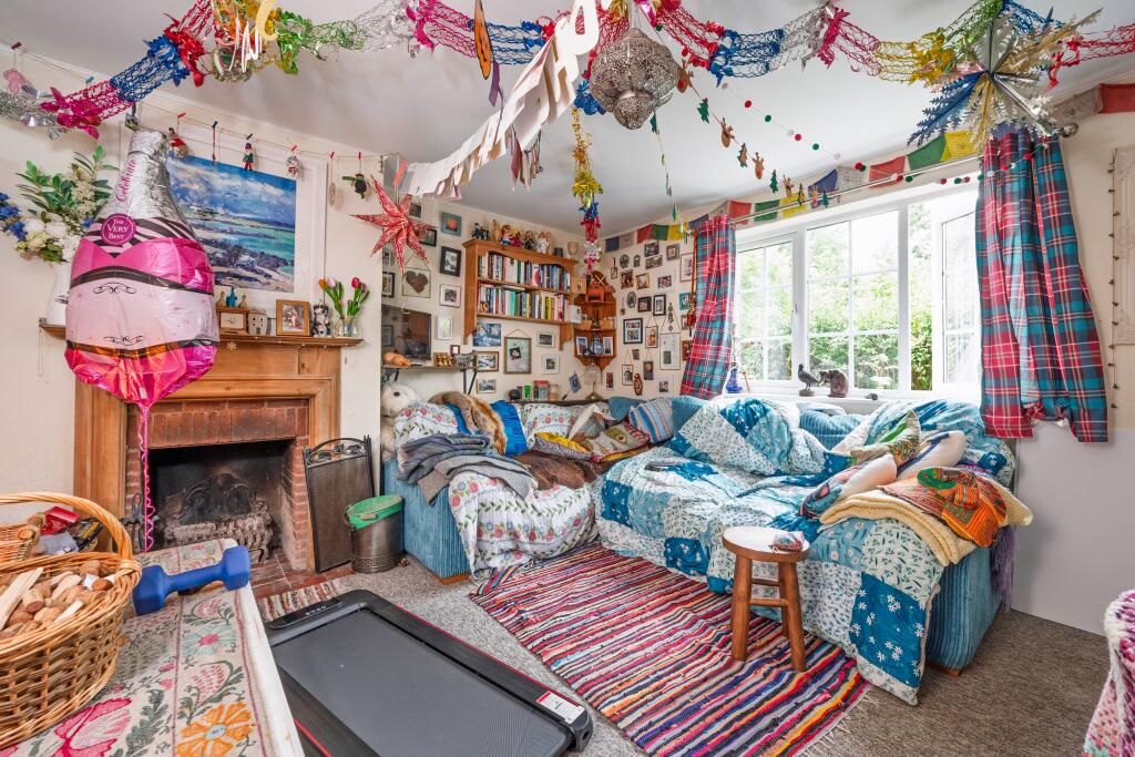 1-4 Greenlands Cottages, Ashorne, Warwick CV35 9AB