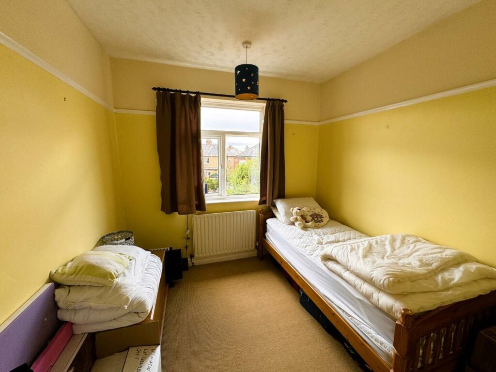 Bed 2.JPG