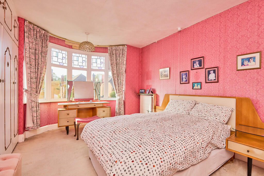 Edward Knight 202...