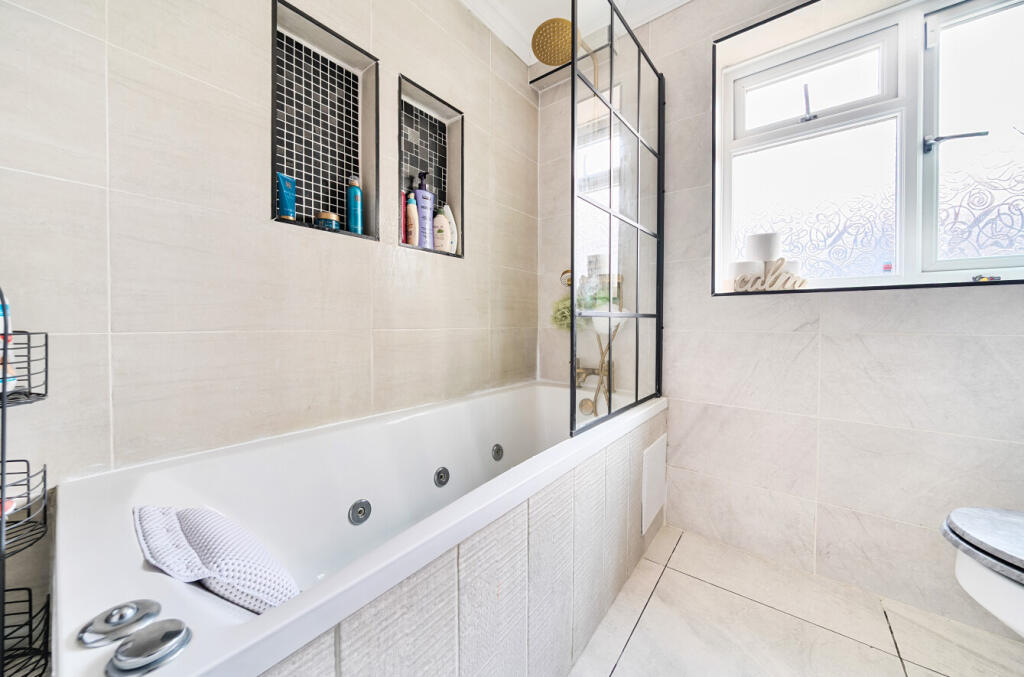 1293309-6-6842b08...