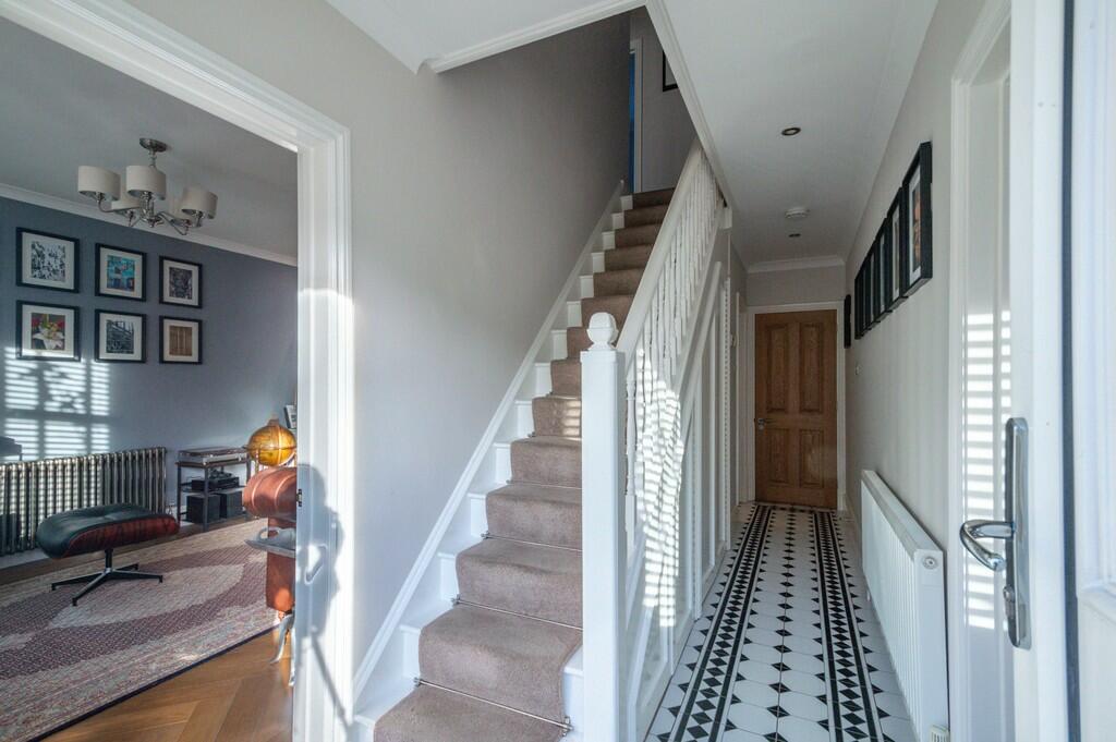 26 Oxford Street-...