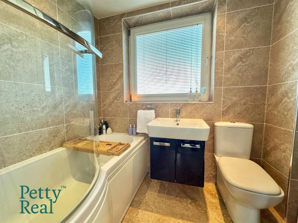 kelswick drive 1.jpeg