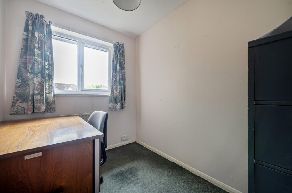 1349777-19-68c19e...