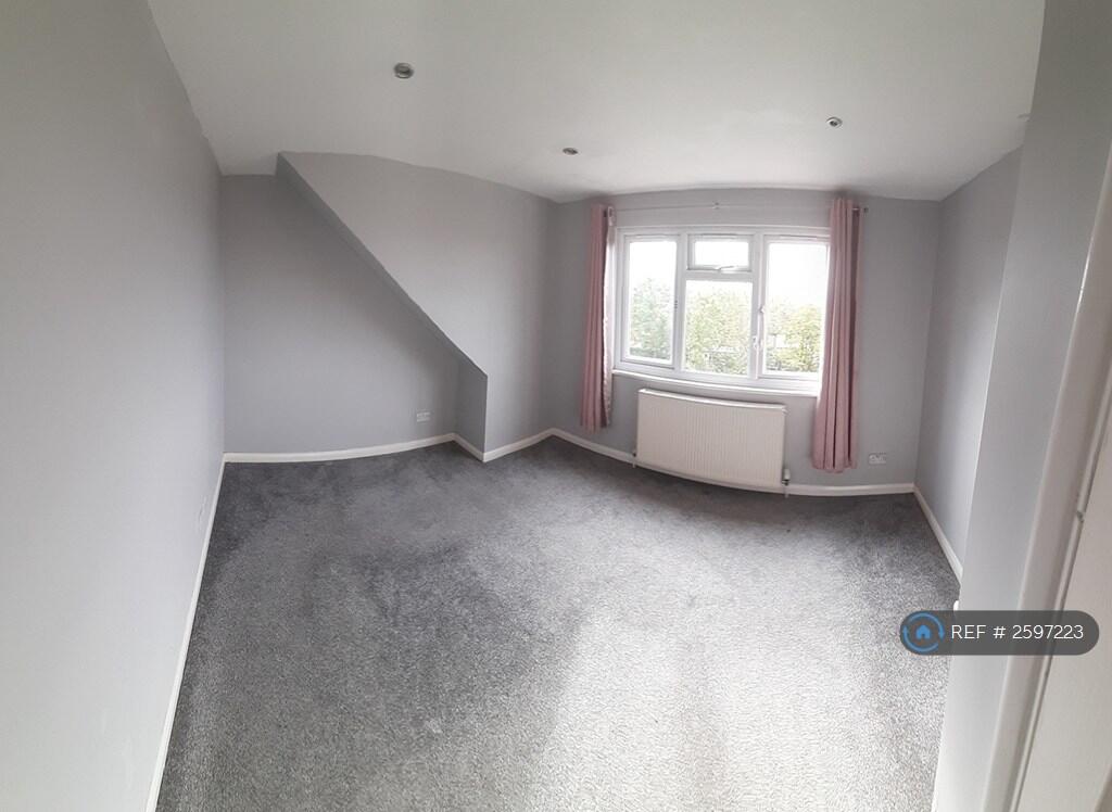 Double Bedroom