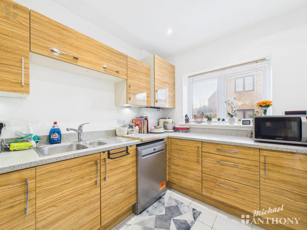 ad87b2bb15d0448b836f0009aede27f9_80_CAM03218G0-PR0